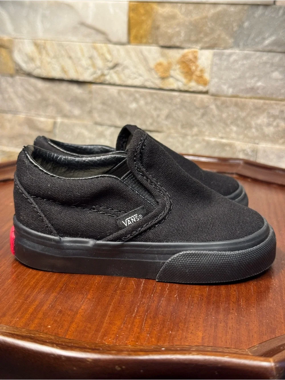 Child’s Sz 4 Vans Classic Slip-On Black Skateboarding Baby Shoes Sneakers NWOT